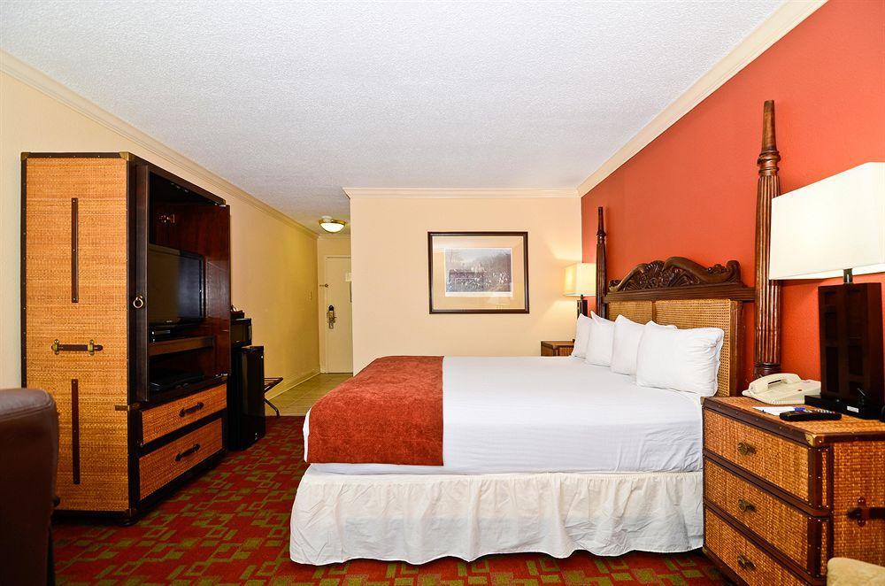 Holiday Inn Express & Suites - Shreveport - Downtown, An Ihg Hotel חדר תמונה